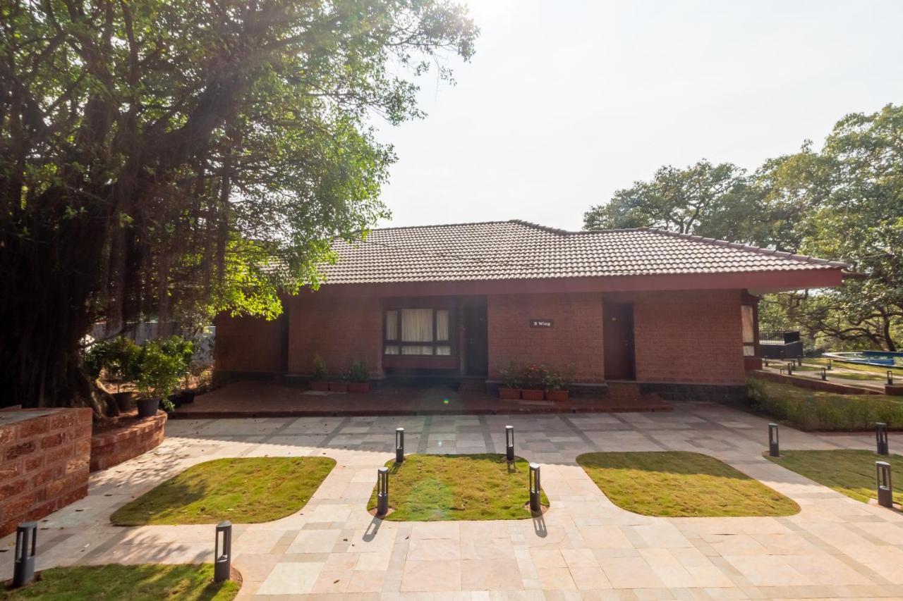 R R Heritage Resort Pure Vegetarian Mahabaleshwar Bagian luar foto