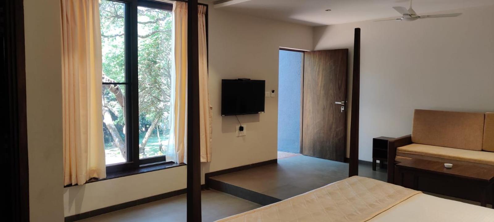 R R Heritage Resort Pure Vegetarian Mahabaleshwar Bagian luar foto